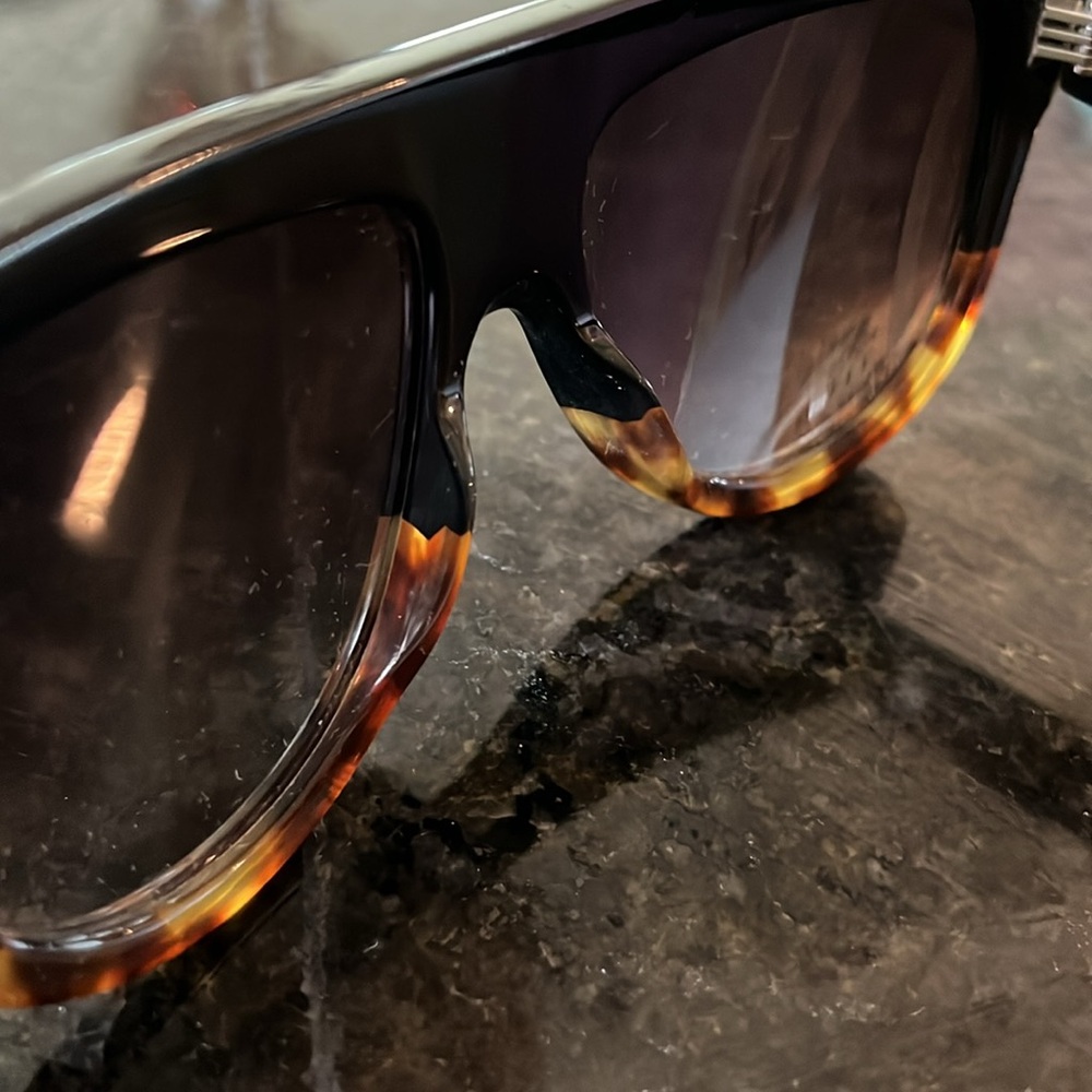 Celine Black and Tortoise Sunglasses - Picture 6 of 11